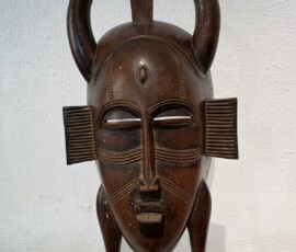 Masque Bambara - Mali - Début du XXᵉ siècle (Dimensions : 36 × 19 cm - Matériaux & patine : Bois dur, belle patine d’usage, traces de portage - Provenance : Ancienne collection privée française)