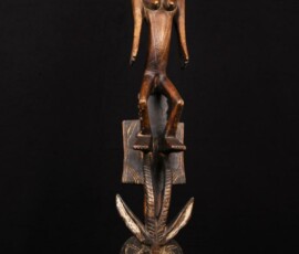 Masque Mossi - Burkina Faso - Milieu du XIXᵉ siècle (Dimensions : 108 × 20 cm - Matériaux & patine : Bois dur, très belle patine ancienne - Provenance : Collecté in situ)
